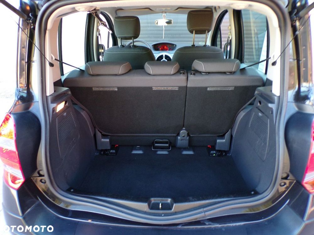 Renault Modus - 32