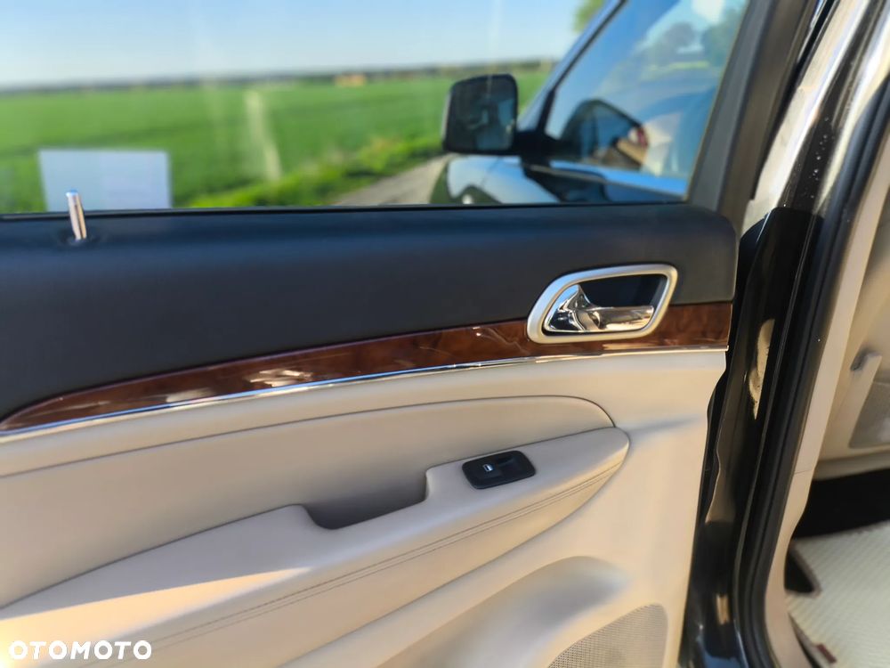 Jeep Grand Cherokee 3.0 CRD Limited - 25