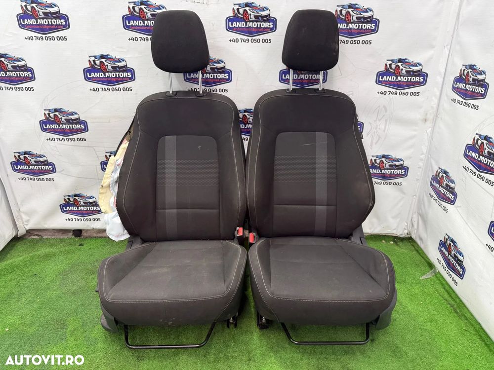 INTERIOR TEXTIL / SCAUNE + BANCHETE HYUNDAI I20 1.0 BENZINA 2024 / HATCHBACK 2020-2024 - 4