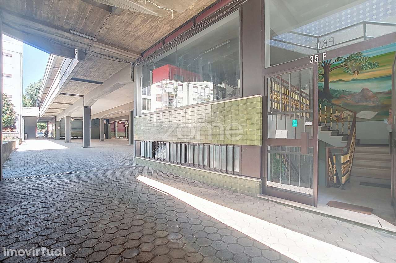 Trespasse de lavandaria e engomaria em Aveiro - Grande imagem: 2/15