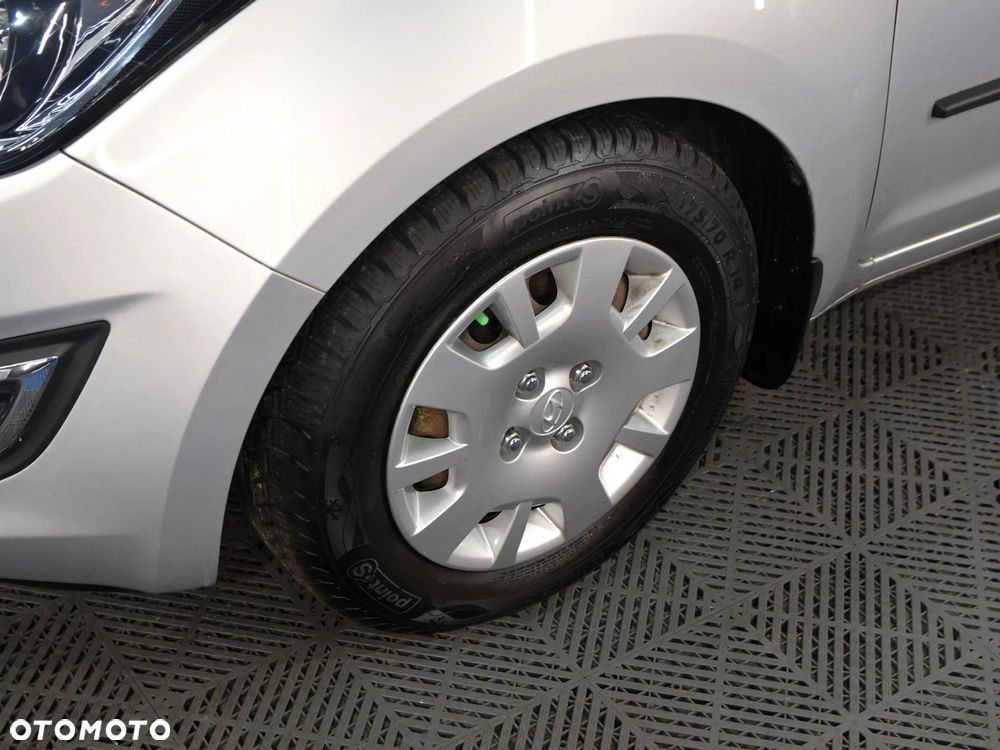 Hyundai i20 1.25 Comfort - 11