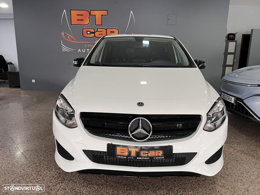 Mercedes-Benz B 220 CDi AMG Line - 2