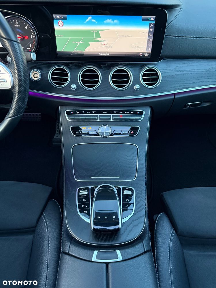 Mercedes-Benz Klasa E 200 d 9G-TRONIC AMG Line - 23
