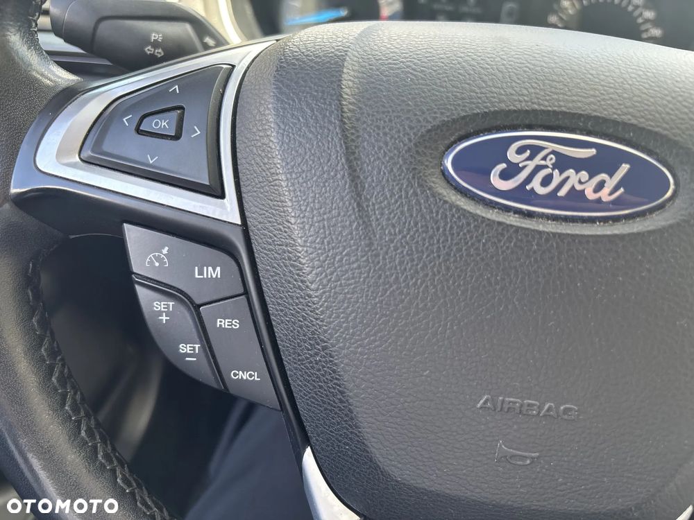 Ford Mondeo 1.5 EcoBoost Trend - 27