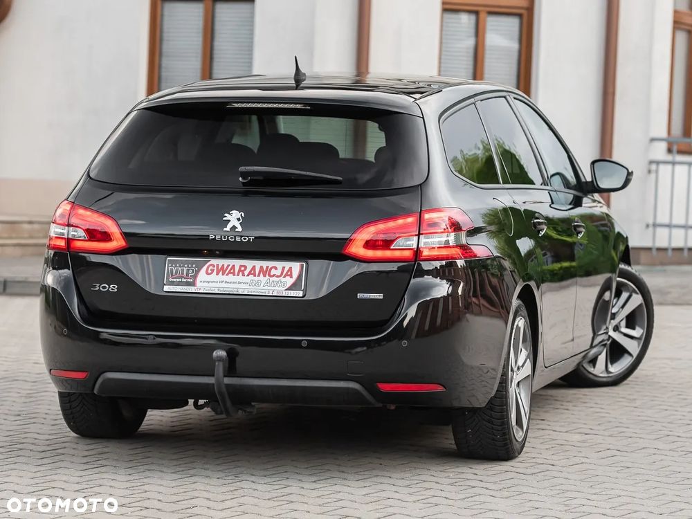 Peugeot 308 1.2 PureTech Allure S&S - 12