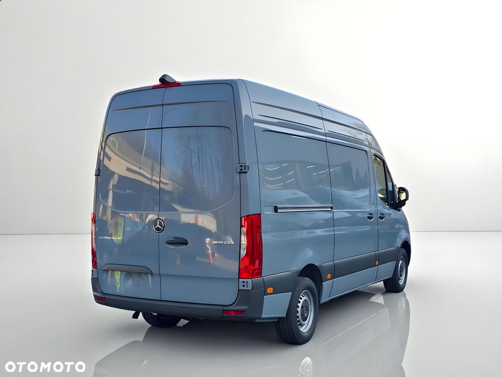 Mercedes-Benz Sprinter 315 Furgon - 10
