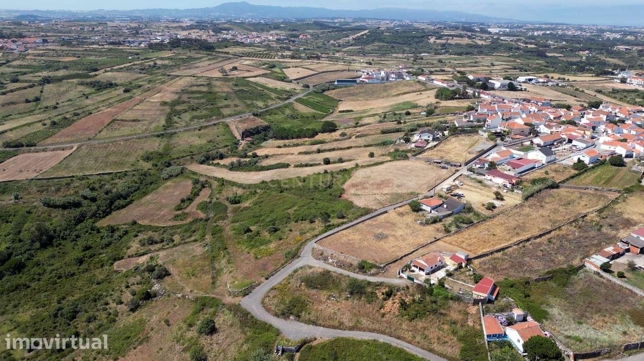 Terreno com 7.520 m² em Alvarinhos, típica aldeia saloia da região de - Grande imagem: 4/9