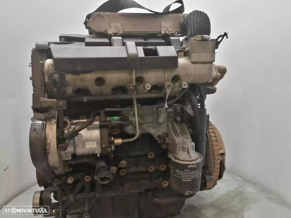 MOTOR COMPLETO KIA CARNIVAL II 2004 - 3