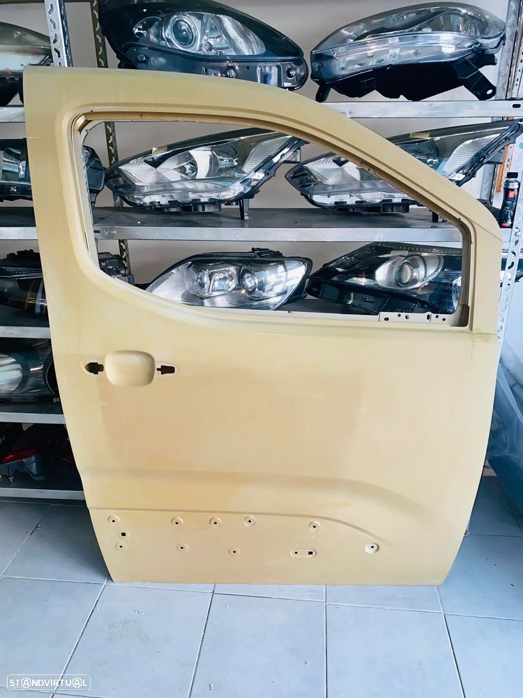 Porta Frente Direita Peugeot Partner / Citroen Berlingo / Opel Combo - 2018 / 2024 - 1