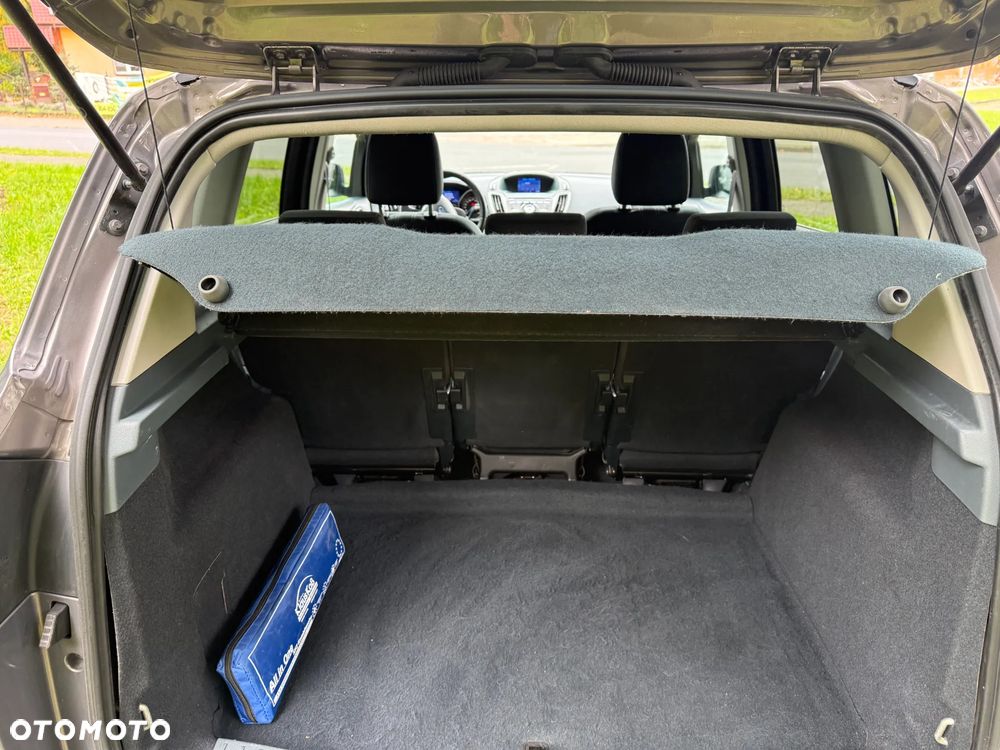 Ford C-MAX 2.0 TDCi Titanium - 35