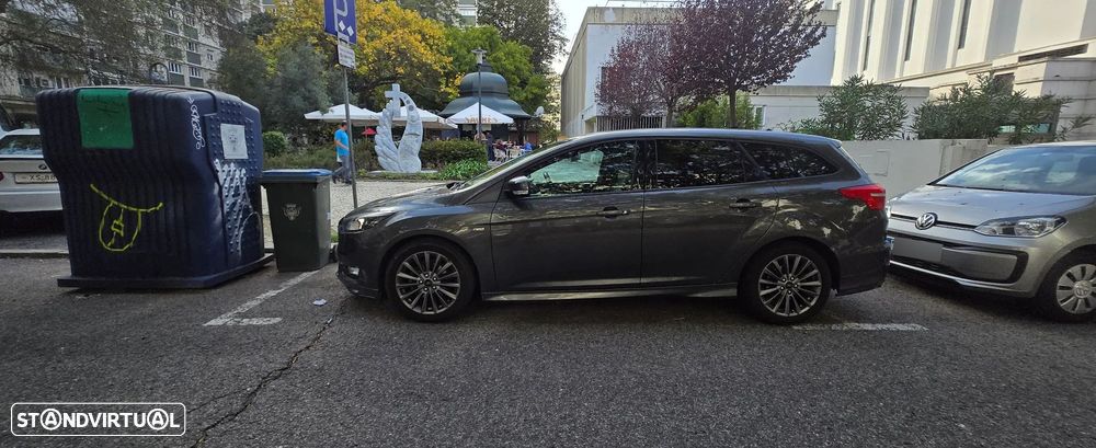 Ford Focus SW 1.5 TDCi ST-Line - 1