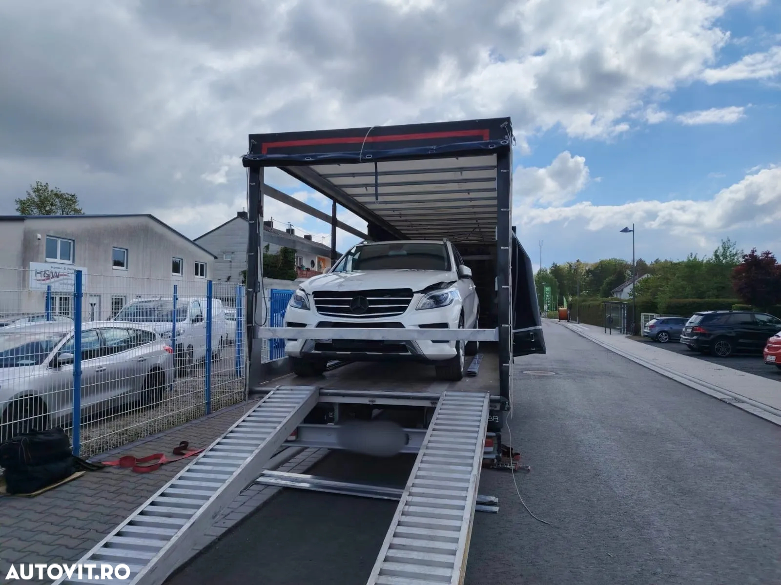 Mercedes-Benz Sprinter - 9
