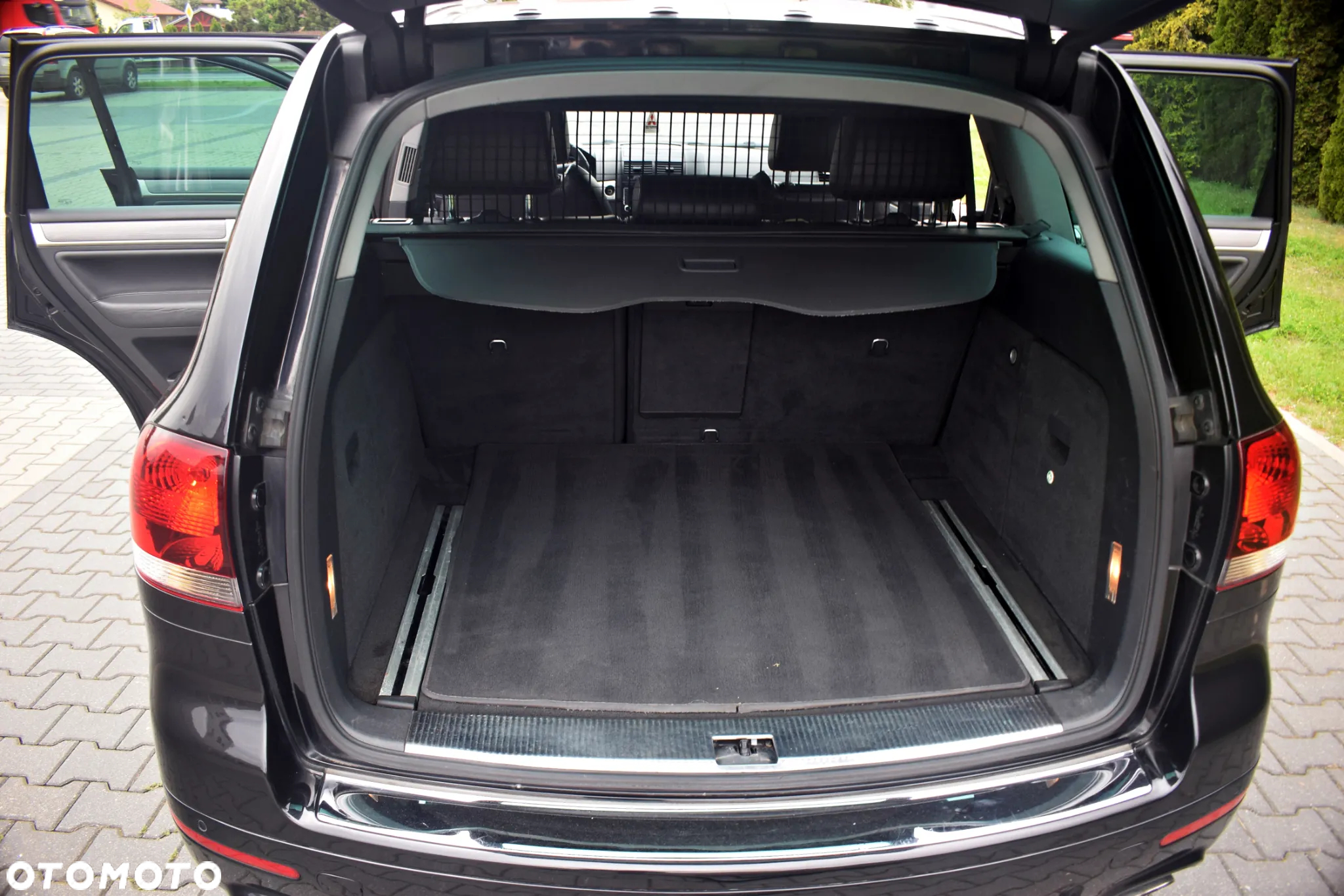 Volkswagen Touareg - 14