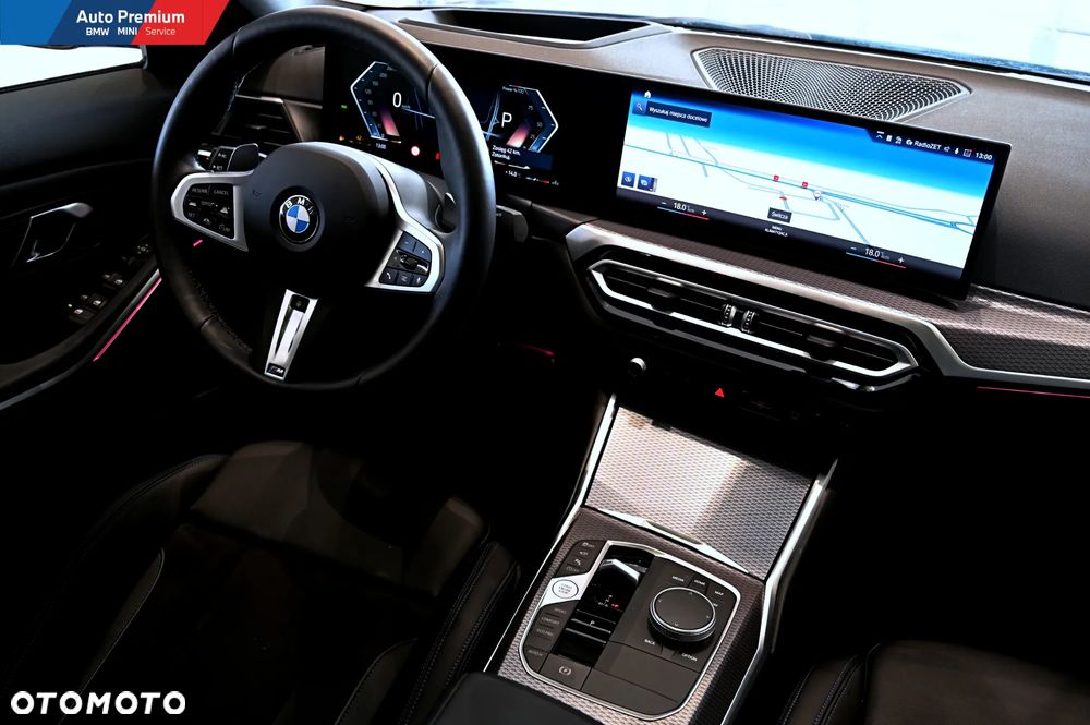 BMW Seria 3 330i xDrive M Sport - 12