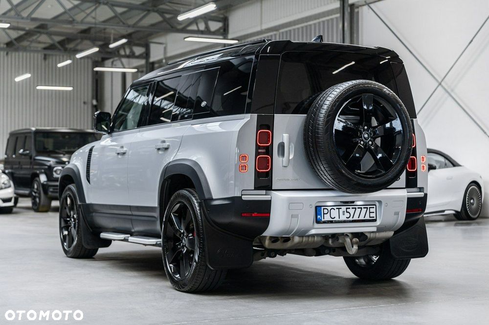 Land Rover Defender - 8