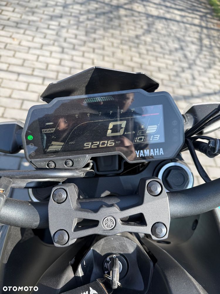 Yamaha MT - 5