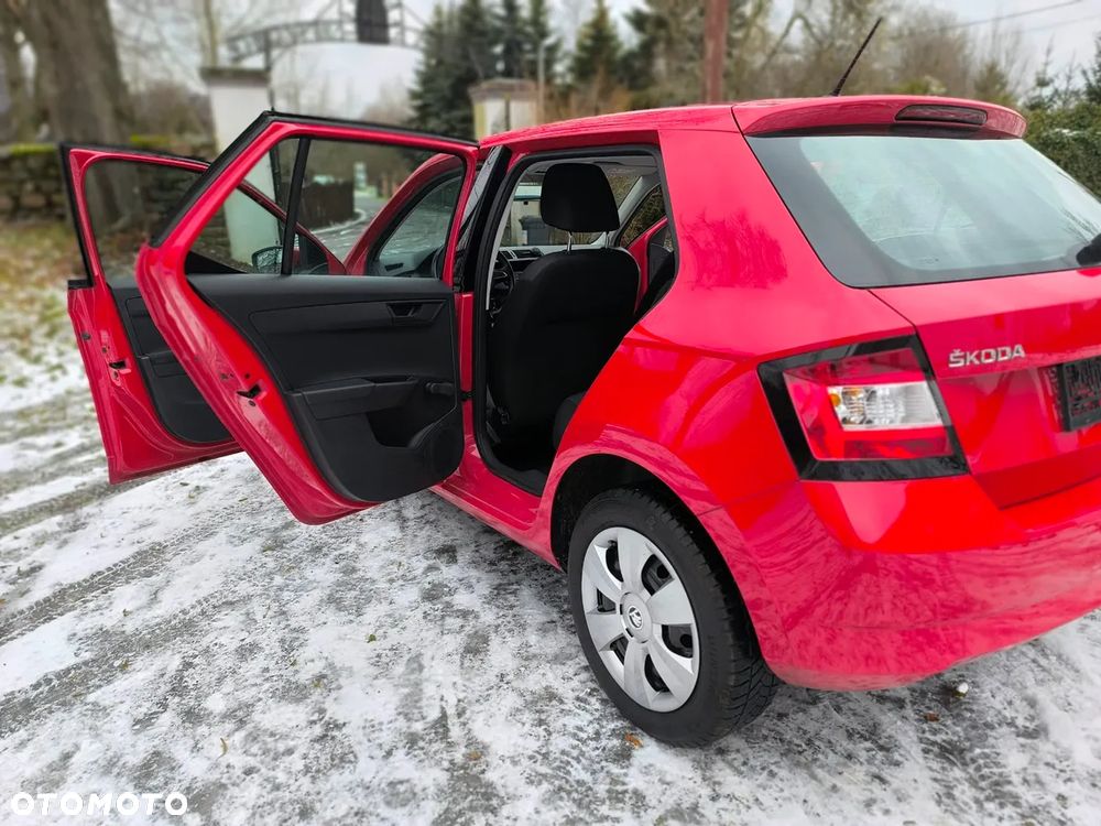 Skoda Fabia 1.0 TSI Active - 24