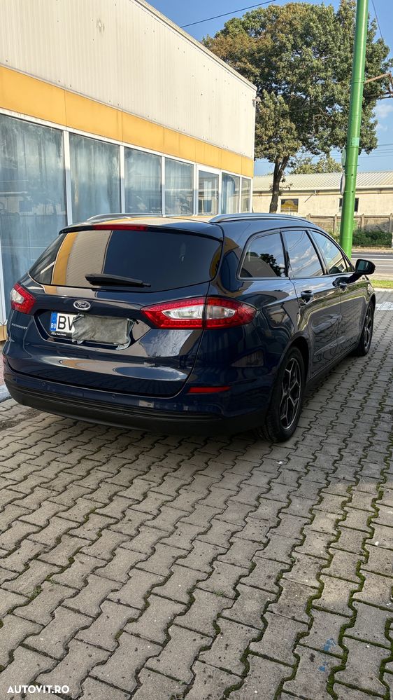 Ford Mondeo 2.0 TDCi Powershift Business - 4