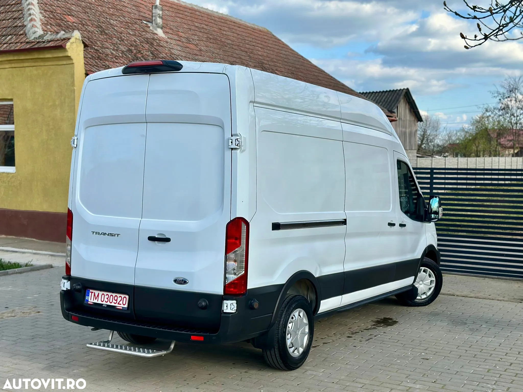 Ford Transit - 3