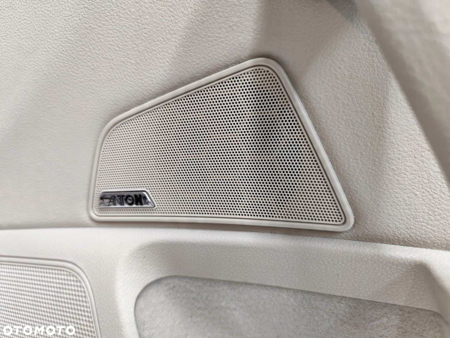 SKODA SUPERB III KOMBI LaurinKlement FOTELE KANAPA TUNEL BOCZKI KOMPLET - 14