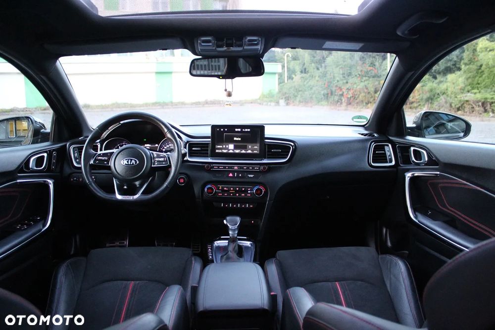 Kia ProCeed 1.6 T-GDI GT DCT - 20