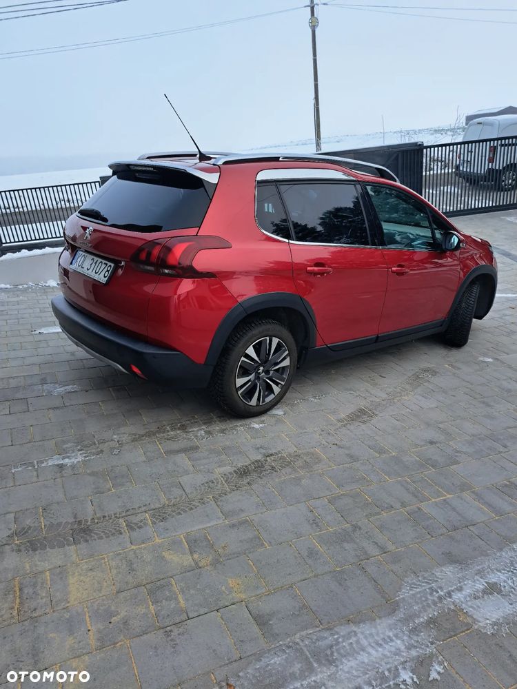 Peugeot 2008 1.2 PureTech Allure Pack S&S - 4