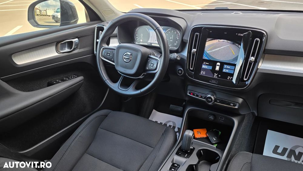 VOLVO XC40 2021 — imagine 22