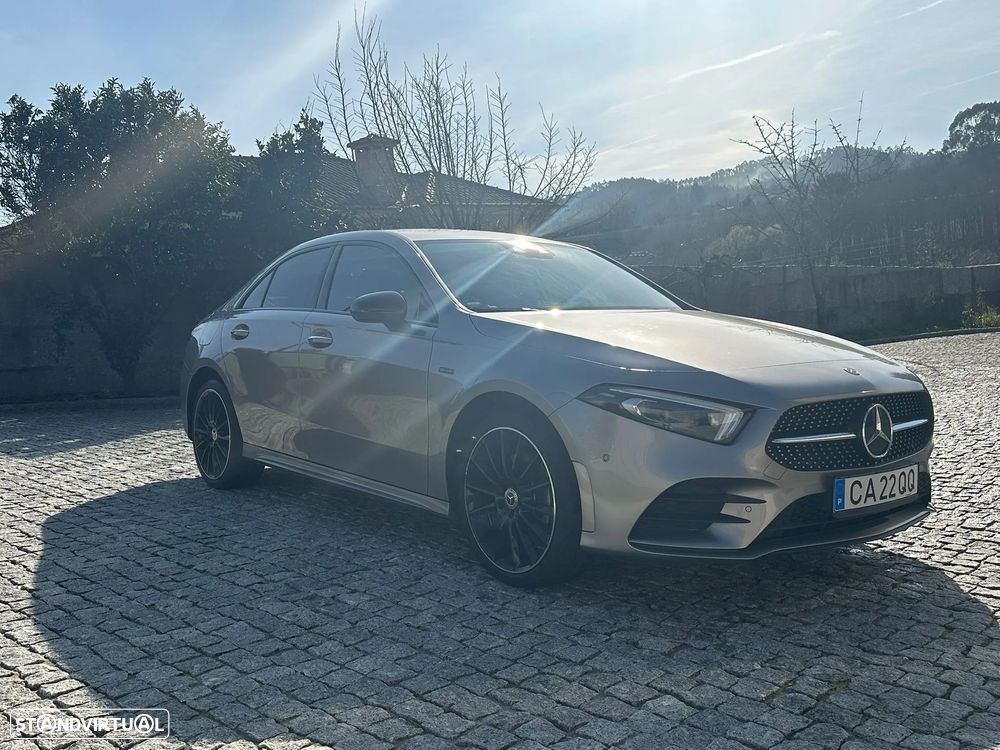 Mercedes-Benz A 250 Limousine e 8G-DCT AMG Line Advanced - 5