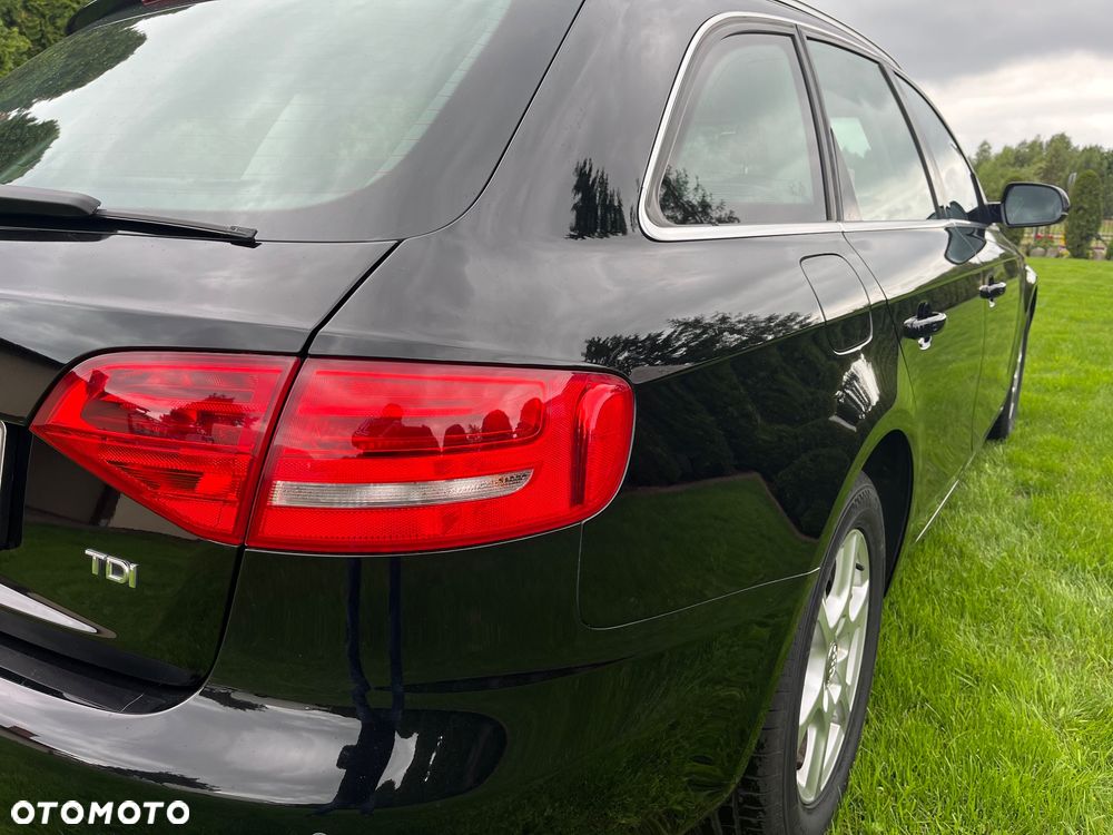 Audi A4 Avant 2.0 TDI DPF Ambition - 14