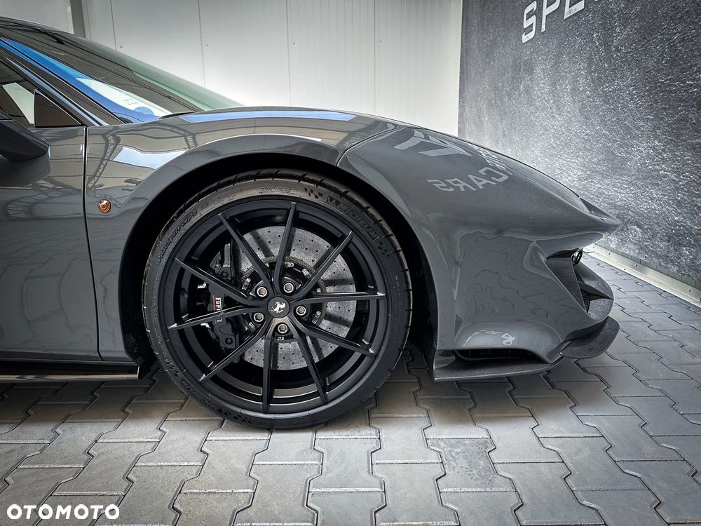 Ferrari 488 Pista - 23