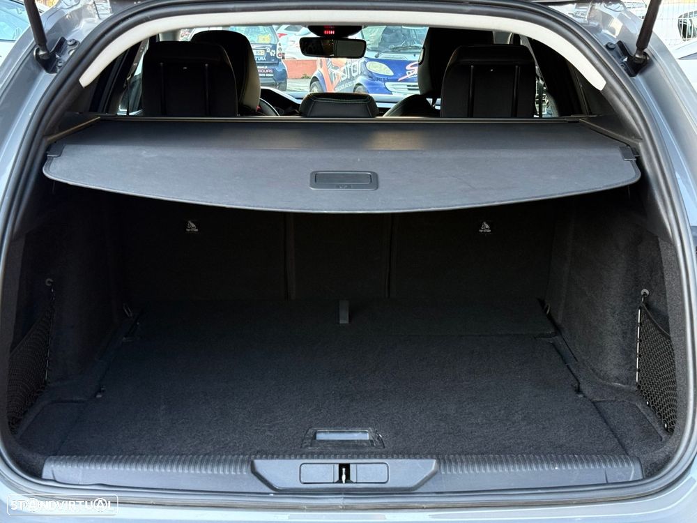 Peugeot 308 SW 1.5 BlueHDi Allure EAT8 - 18