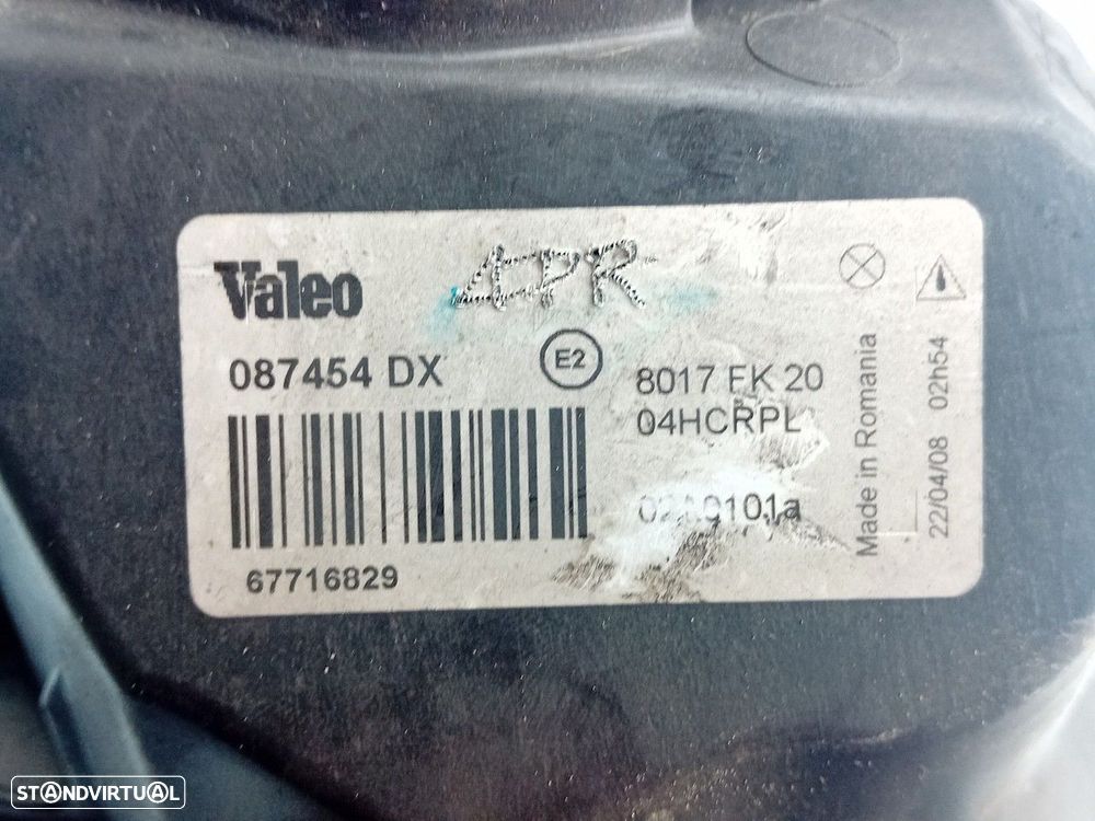 Ótica / farol direita OPEL Zafira A (F75_) - 5