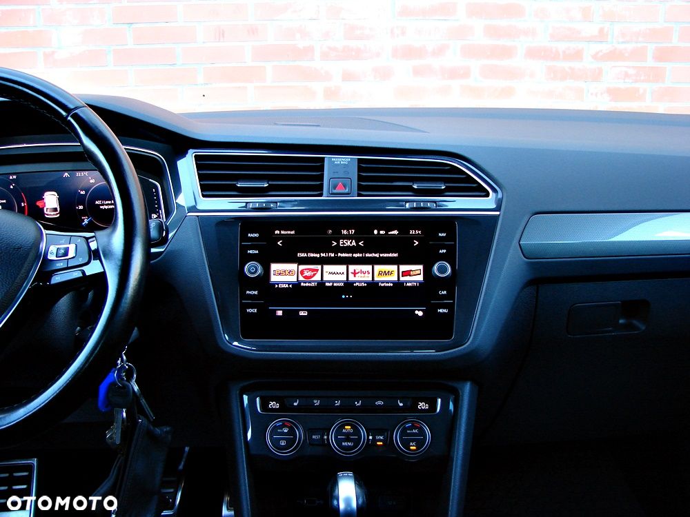 Volkswagen Tiguan 2.0 TDI SCR 4Motion DSG IQ.DRIVE - 23