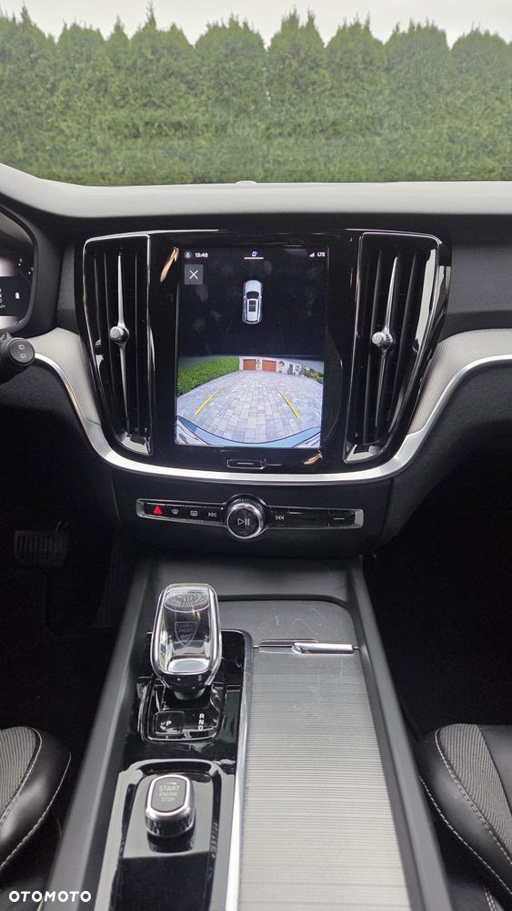 Volvo V60 2022 photo 4