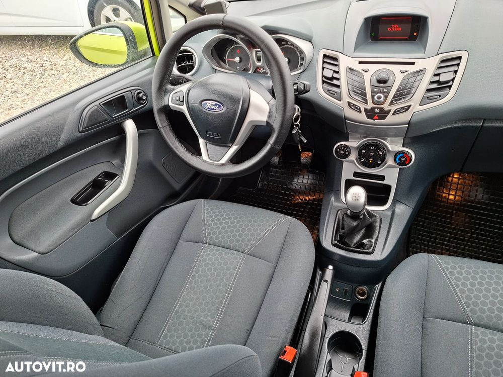 Ford Fiesta - 14
