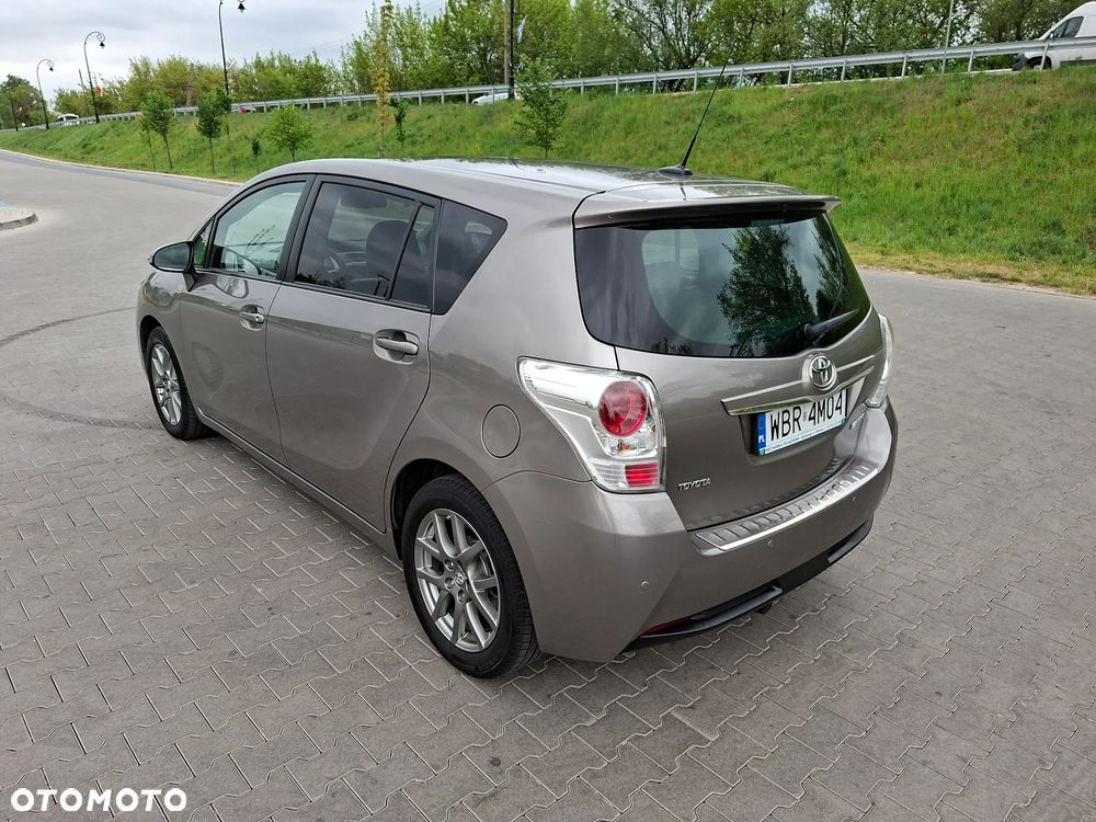 Toyota Verso 1.8 5-Sitzer Executive - 6