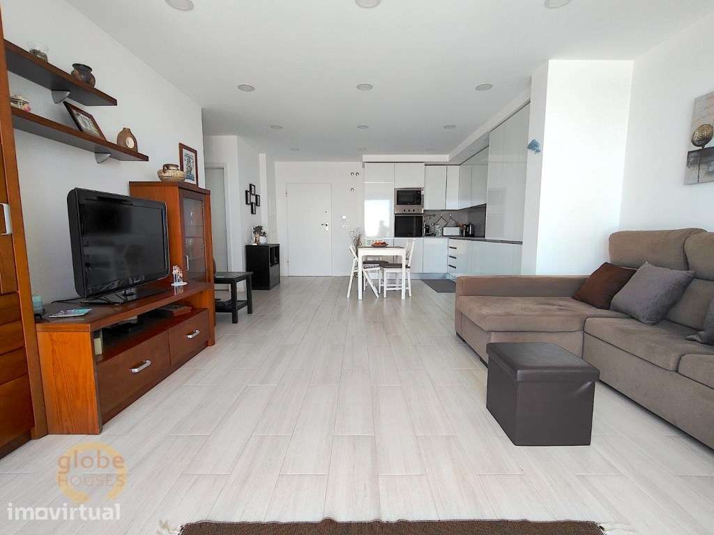 APARTAMENTO T1 C/ PARQUEAMENTO SESIMBRA - Grande imagem: 3/12