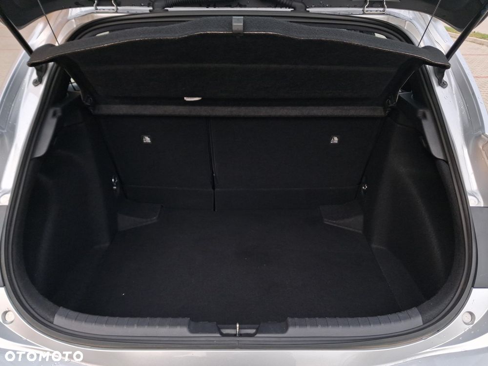 Toyota Corolla - 16