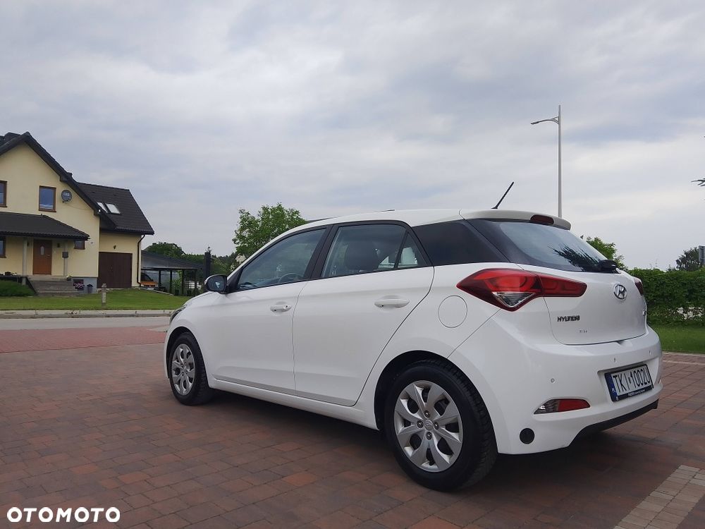 Hyundai i20 - 3