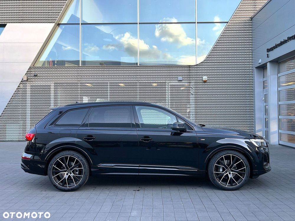 Audi Q7 - 7