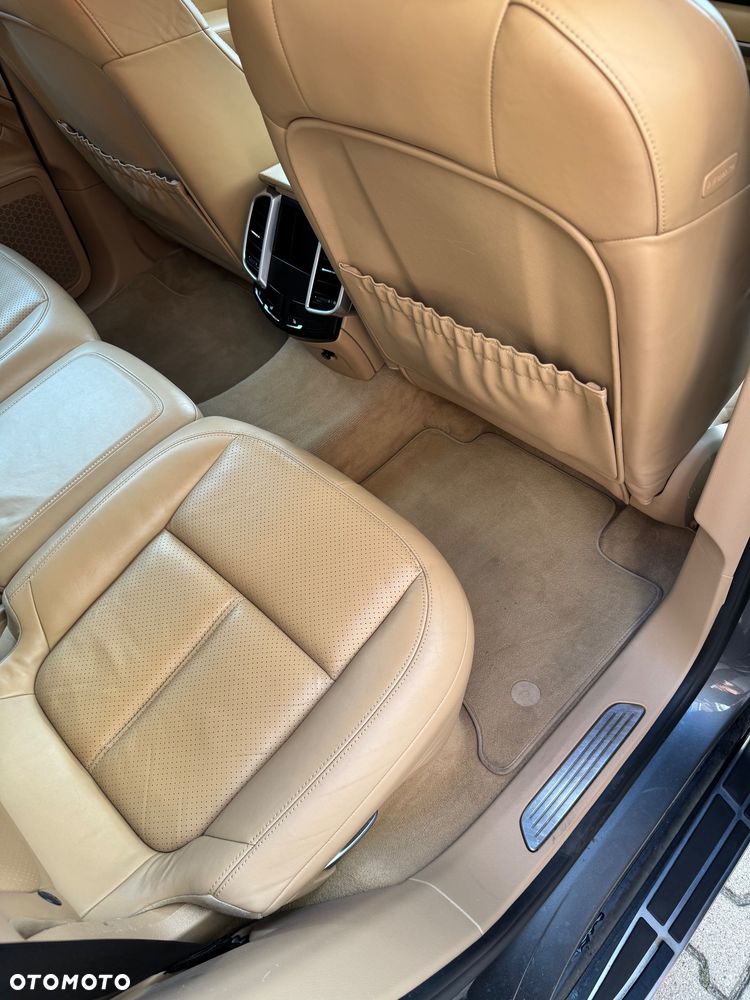 Porsche Cayenne S Diesel - 30
