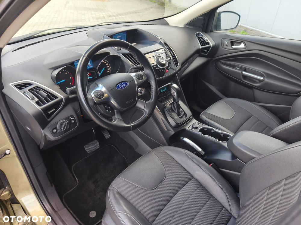 Ford Kuga 2.0 TDCi 4x4 Titanium - 5