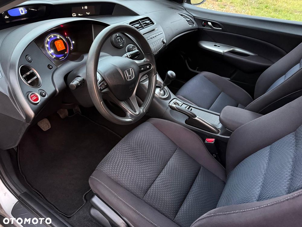 Honda Civic 1.4 i-VTEC Comfort - 18