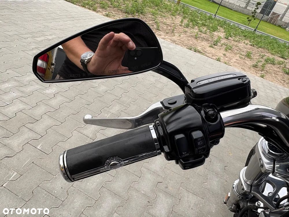 Harley-Davidson V-Rod Night Rod - 24