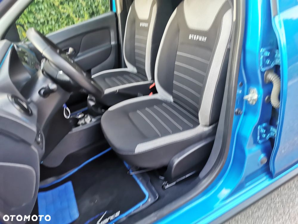 Dacia Sandero 0.9 TCe Laureate S&S - 11