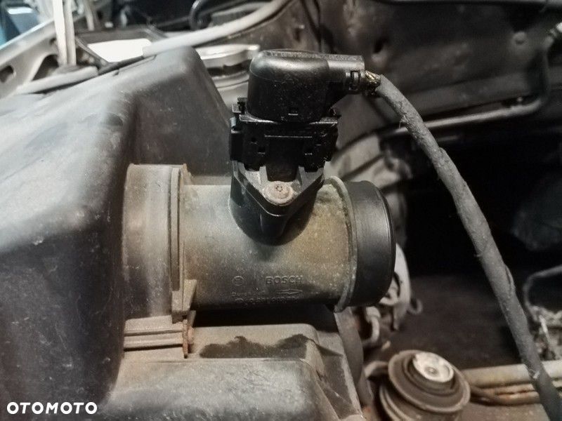 obudowa filtra powietrza 2.2cdi mercedes c220 w202 - 3