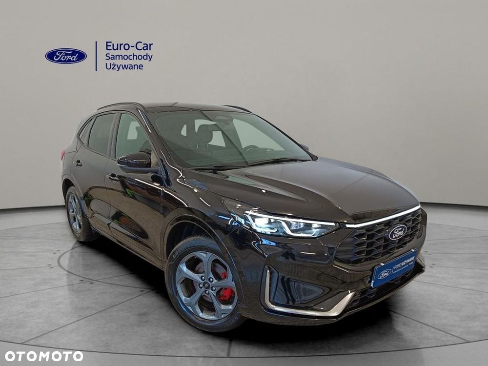 Ford Kuga - 1