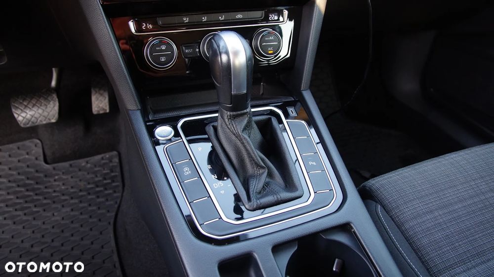 Volkswagen Passat 1.5 TSI EVO Business DSG - 20