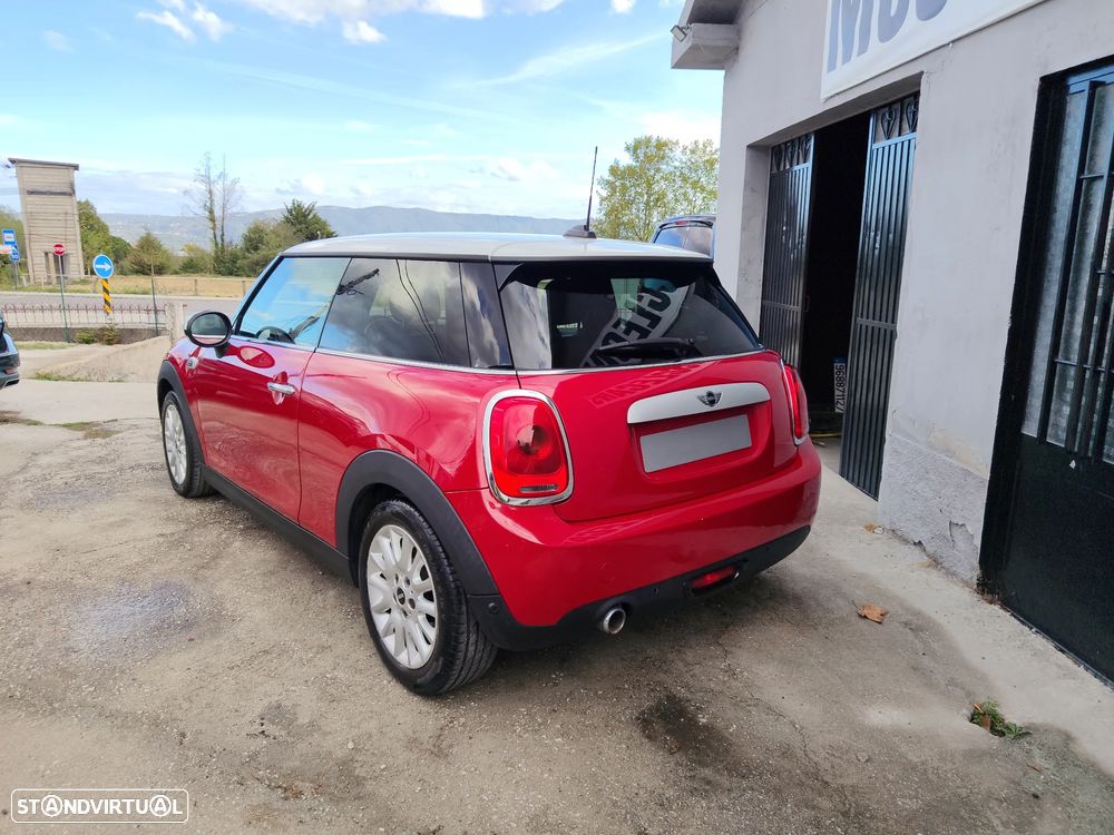 MINI 3 Portas Cooper D Seven Chili - 11