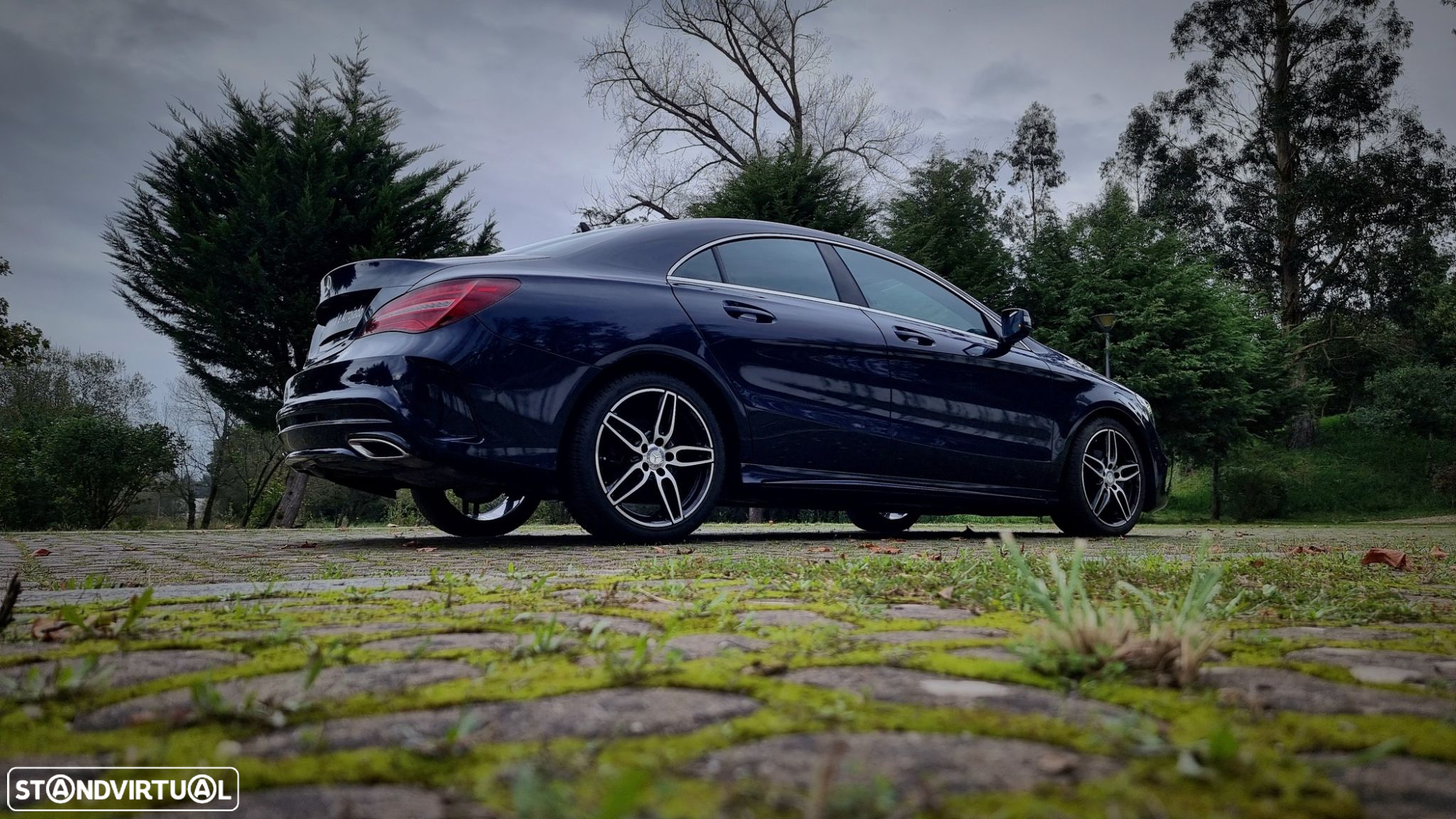 Mercedes-Benz CLA 180 d AMG Line - 19